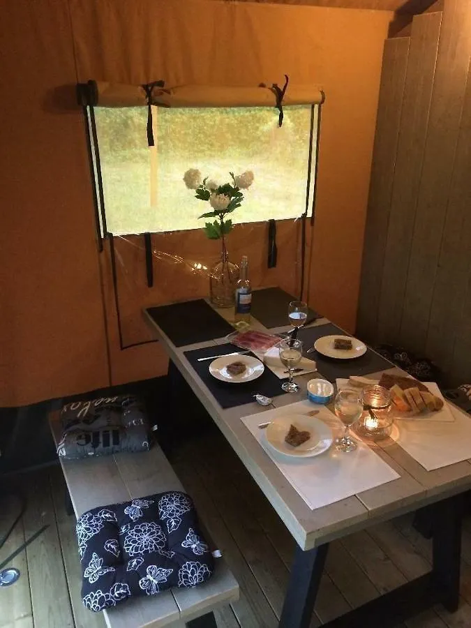 Safari Lodge Luxe Julietta 3 Viareggio 0*,  Italy