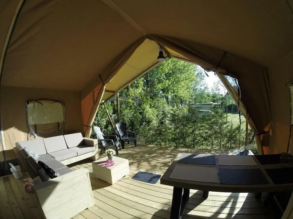 Safari Lodge Luxe Julietta 3 Viareggio 0*,  Italy